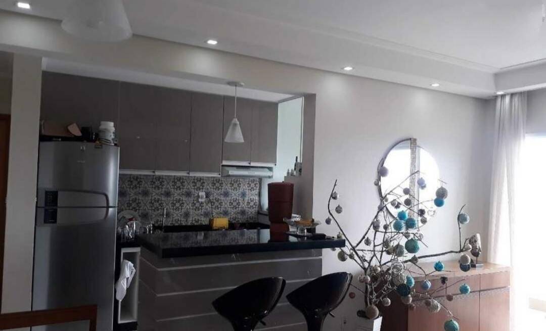 Apartamento à venda com 2 quartos, 73m² - Foto 3
