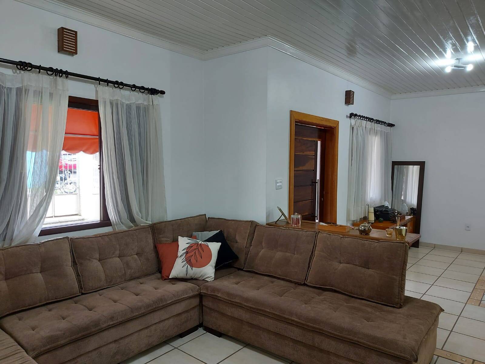 Casa à venda com 3 quartos, 220m² - Foto 28