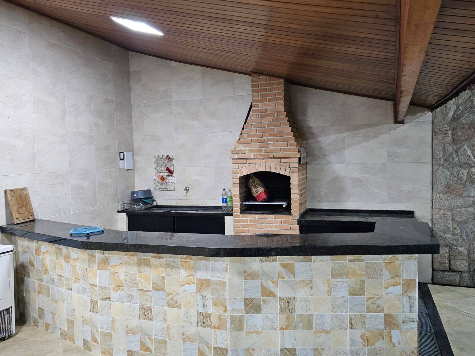Chácara à venda com 2 quartos, 1200m² - Foto 10