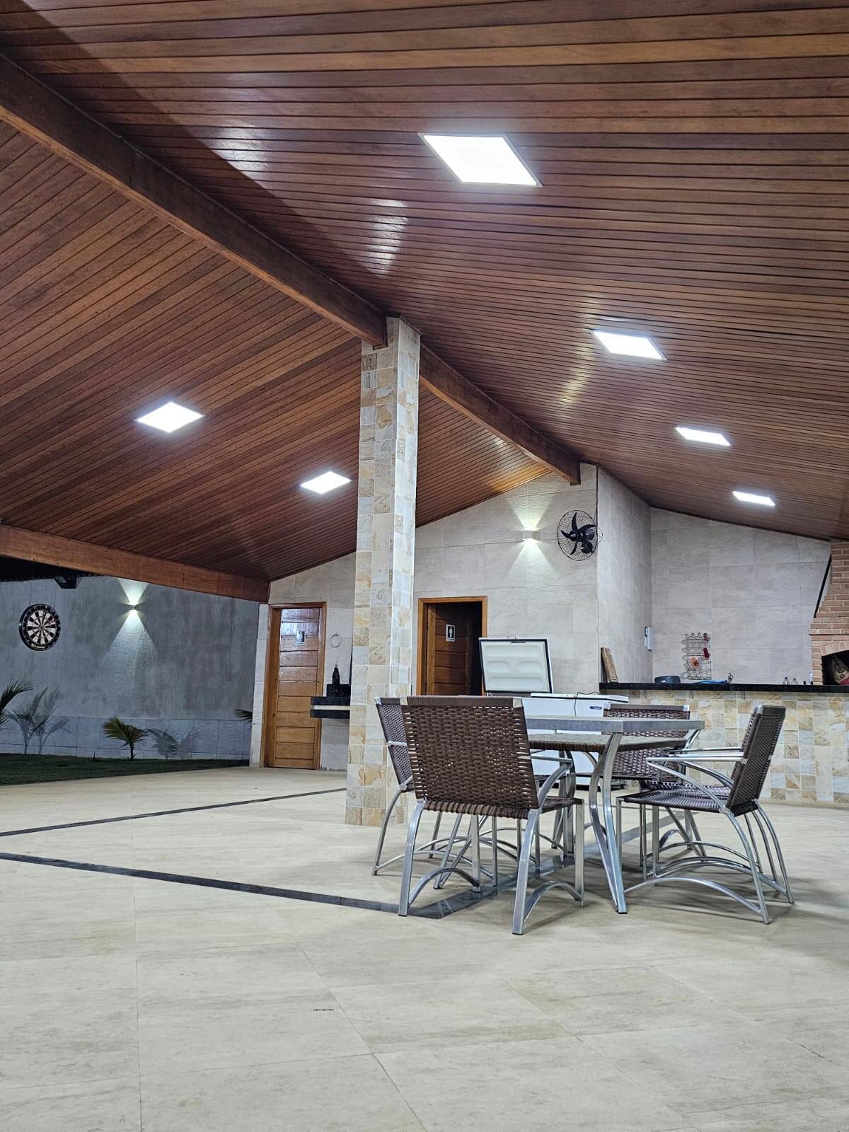 Chácara à venda com 2 quartos, 1200m² - Foto 25