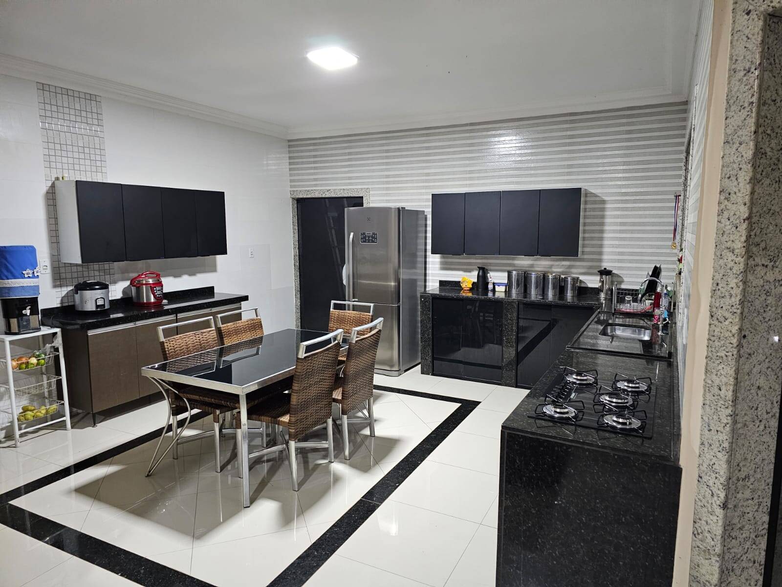Chácara à venda com 2 quartos, 1200m² - Foto 28