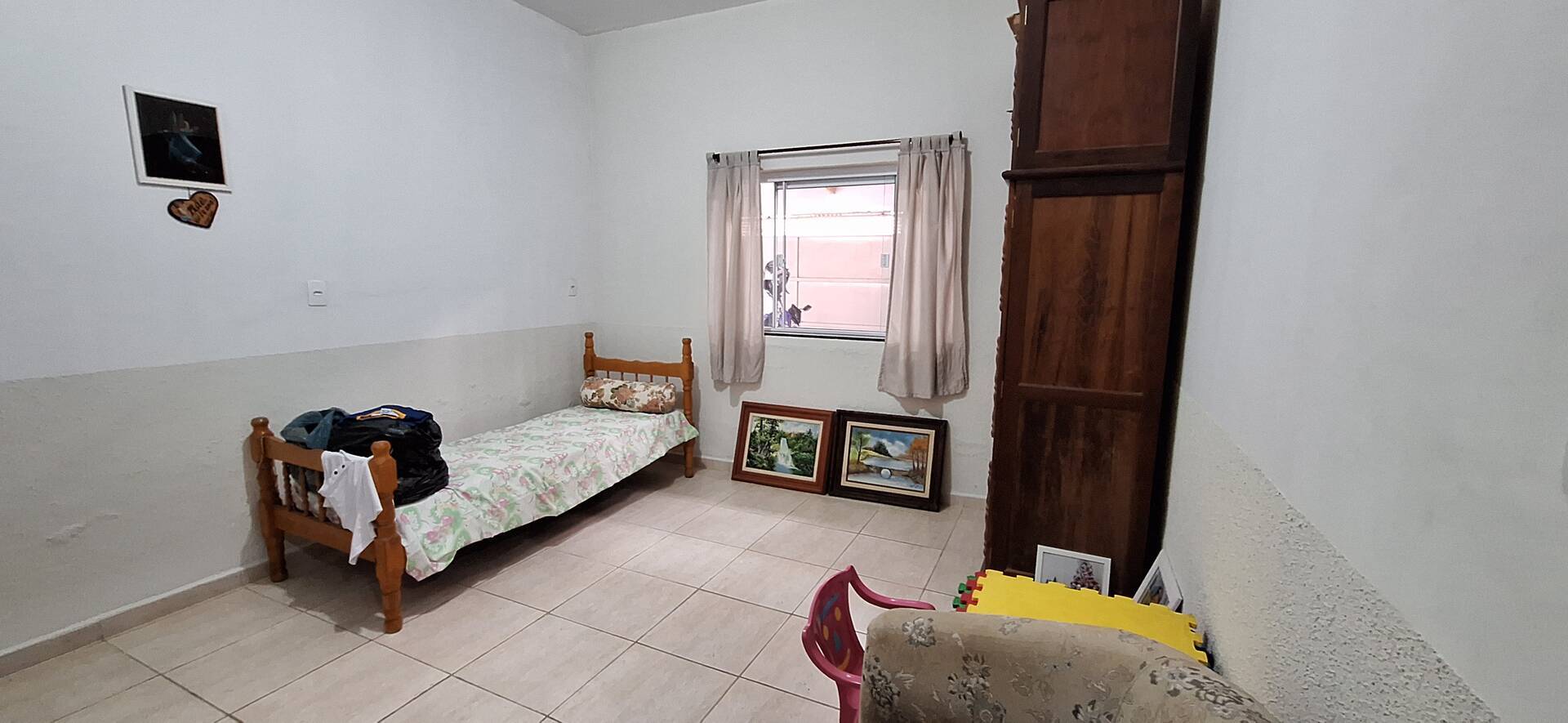 Casa à venda com 3 quartos, 216m² - Foto 4