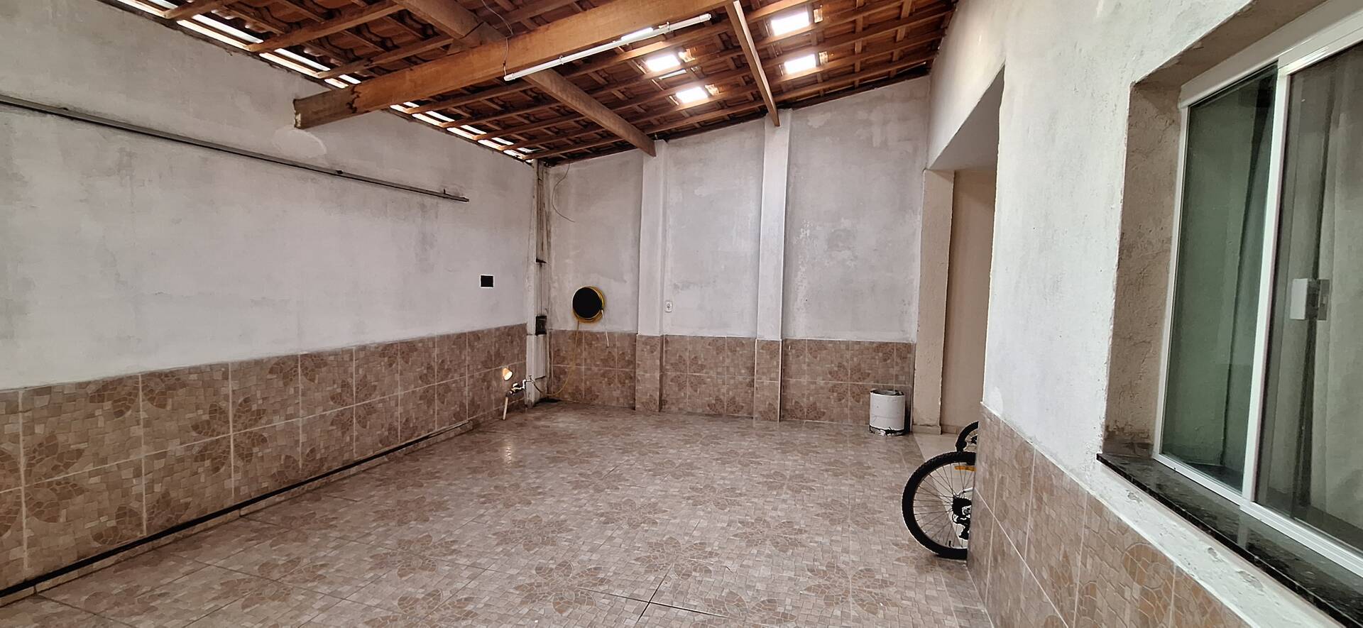 Casa à venda com 3 quartos, 216m² - Foto 14
