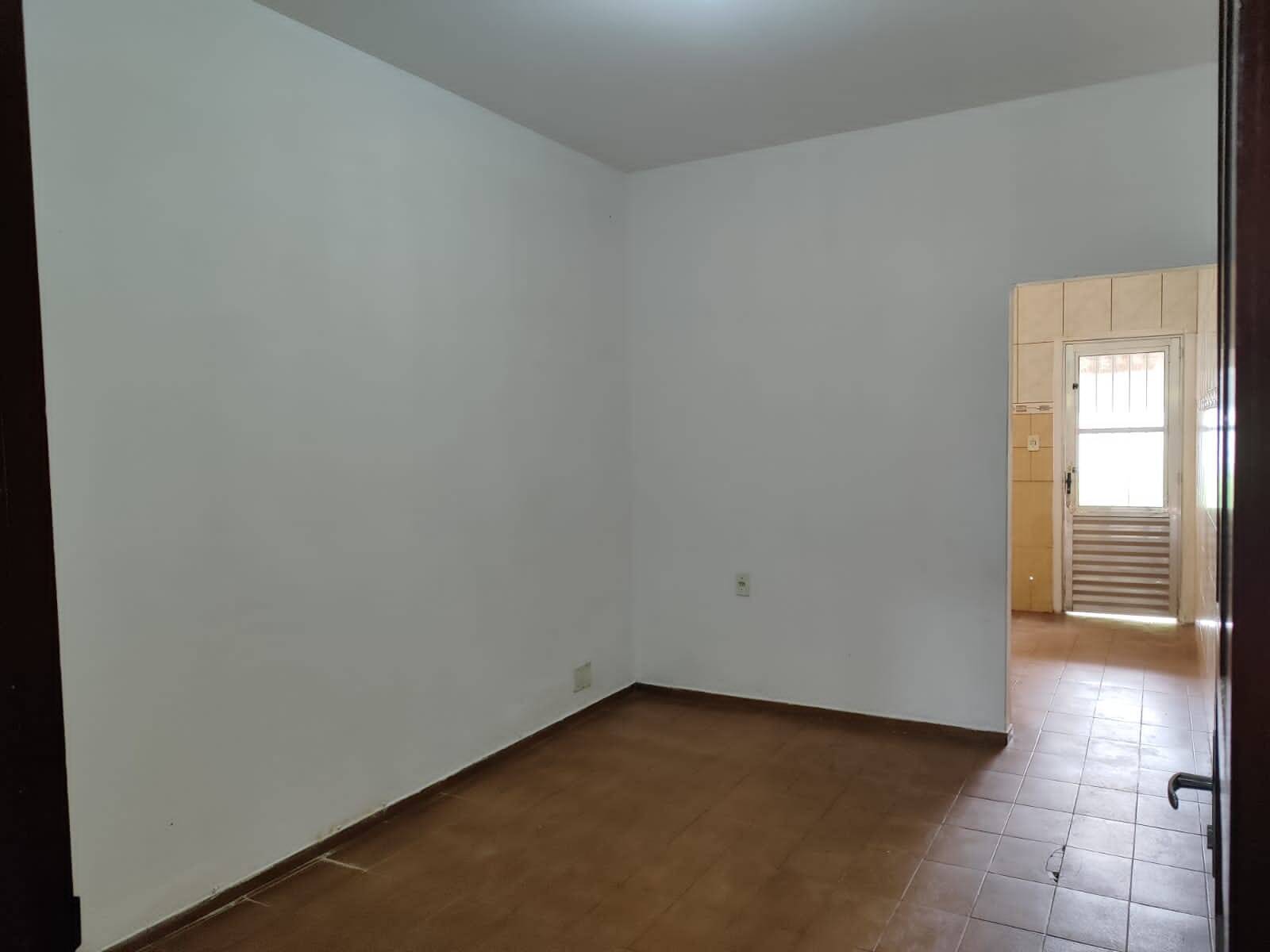 Casa à venda com 2 quartos, 115m² - Foto 14