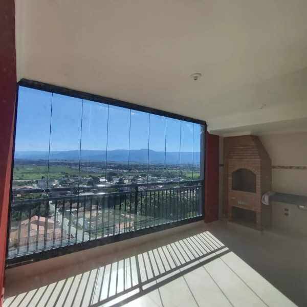 Apartamento à venda com 3 quartos, 109m² - Foto 1