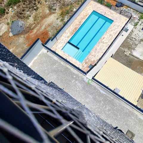 Apartamento à venda com 3 quartos, 109m² - Foto 2