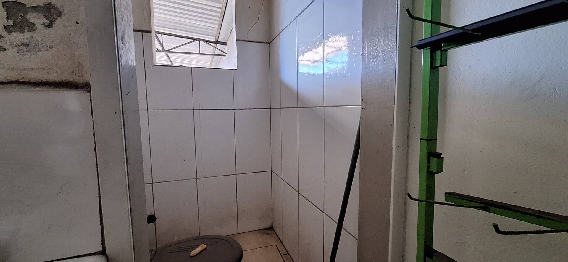 Depósito-Galpão-Armazém à venda, 300m² - Foto 5