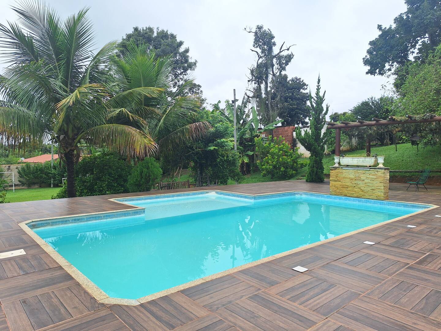 Chácara, 3 quartos, 2114 m² - Foto 3