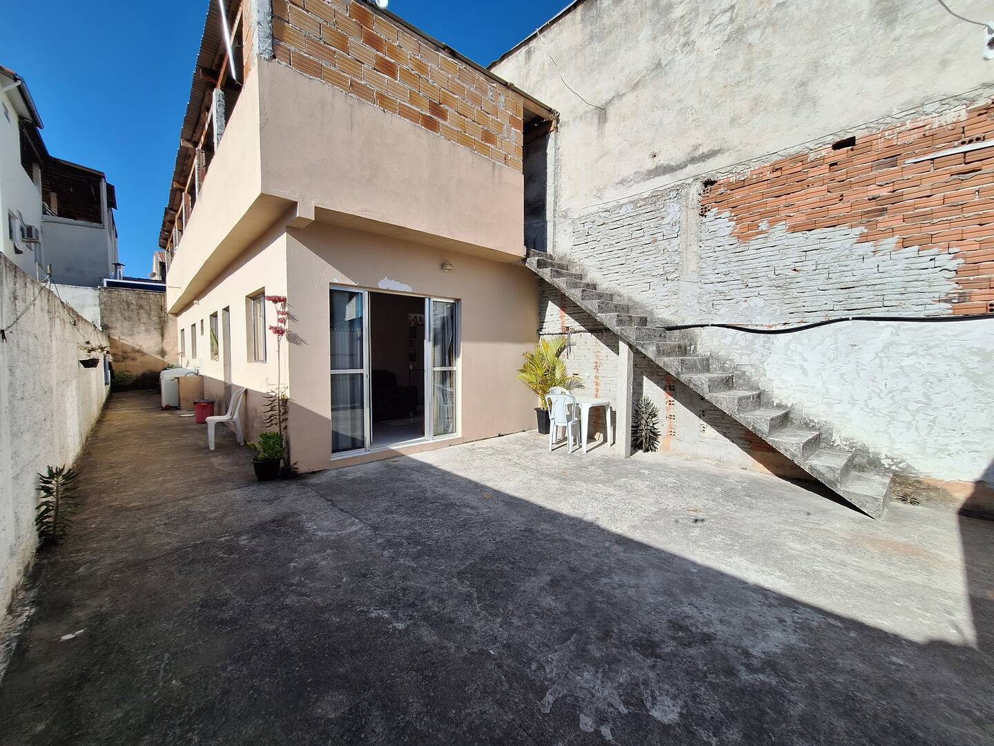 Casa à venda com 3 quartos, 89m² - Foto 11