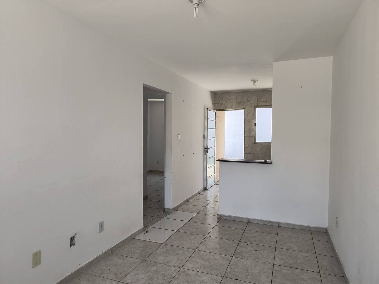 Casa à venda com 2 quartos, 73m² - Foto 6