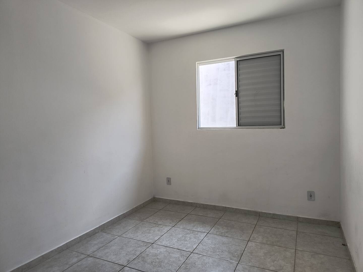 Casa à venda com 2 quartos, 73m² - Foto 8