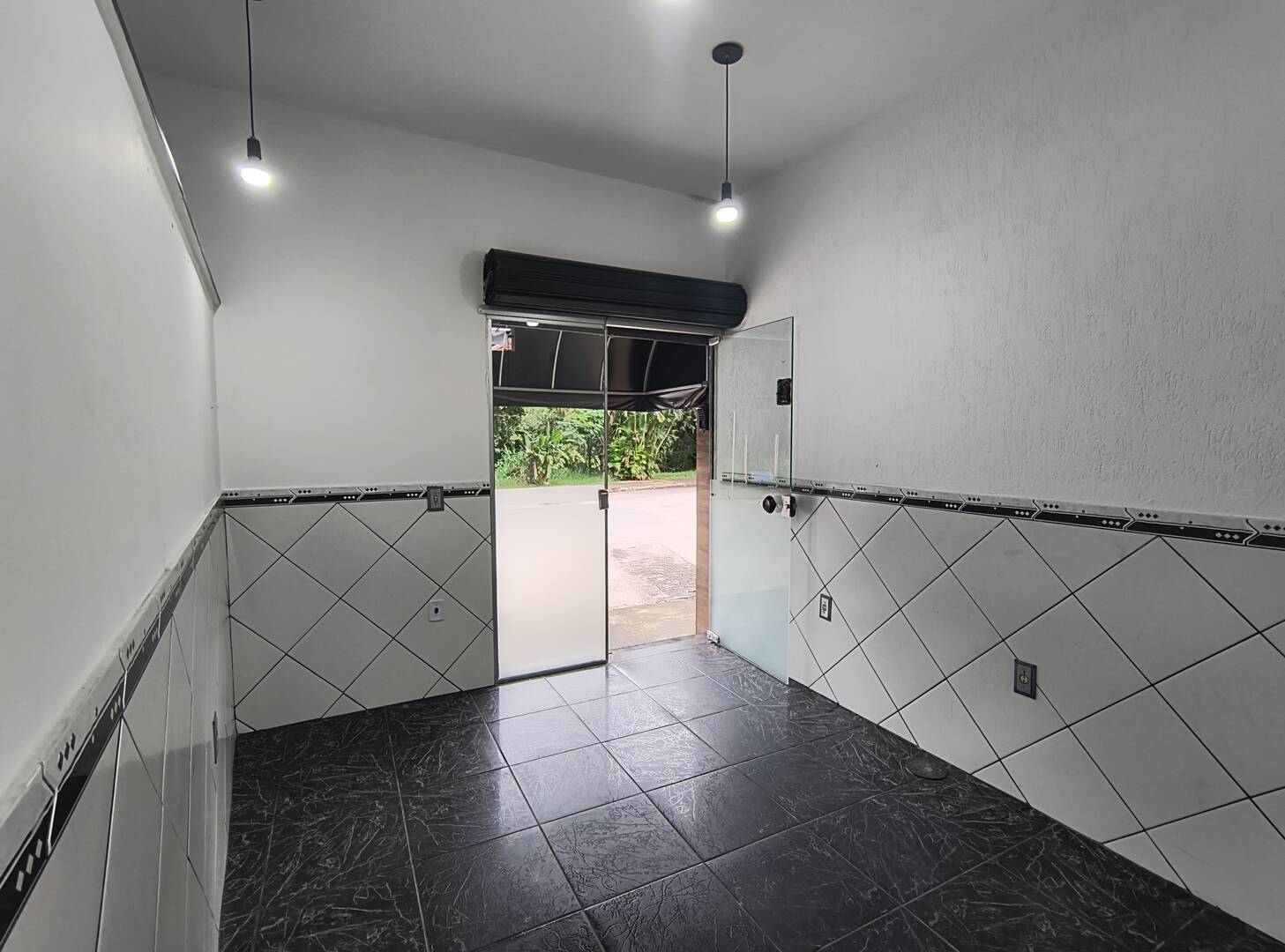 Loja-Salão para alugar, 100m² - Foto 4