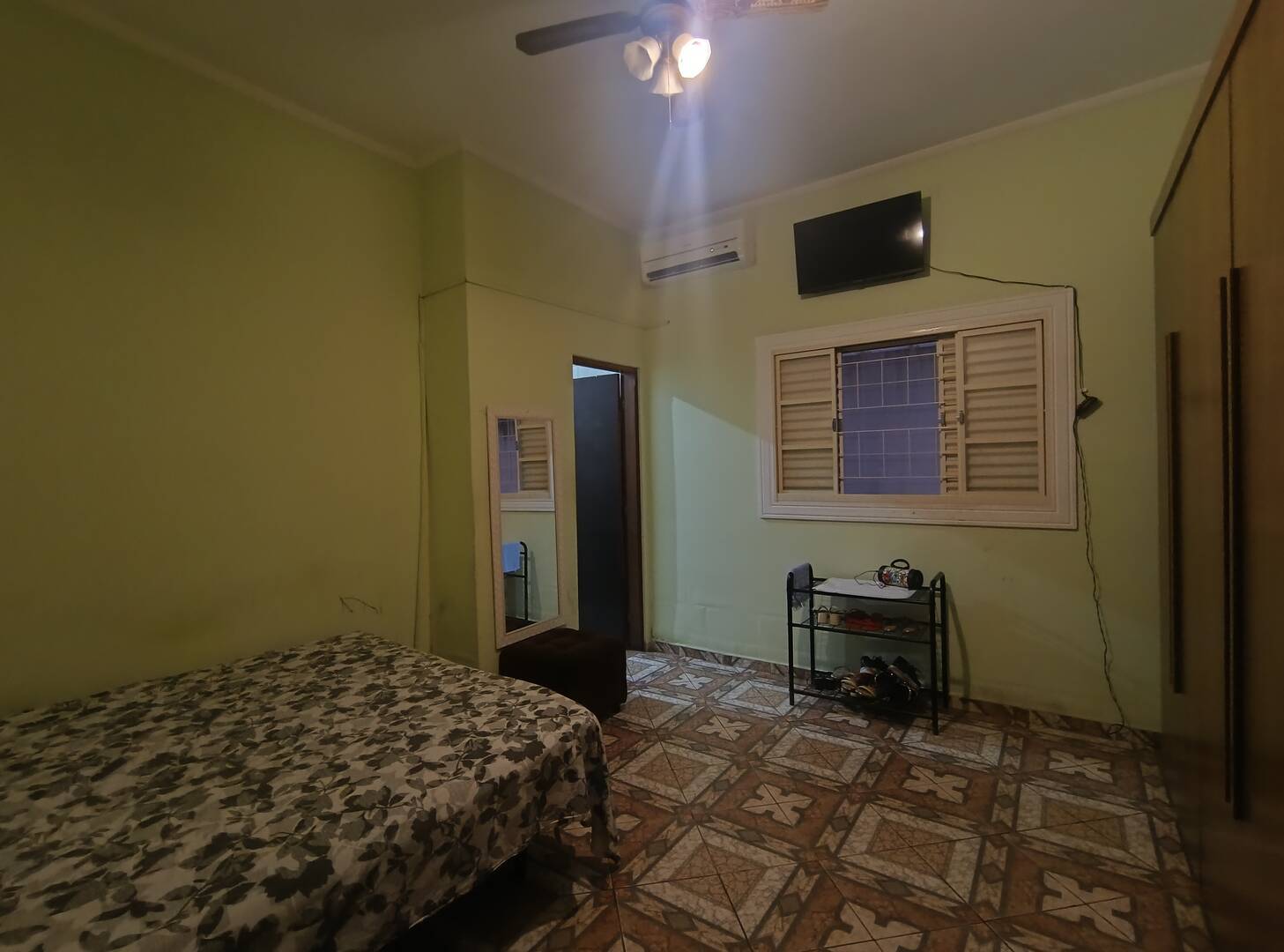 Casa à venda com 3 quartos, 320m² - Foto 4