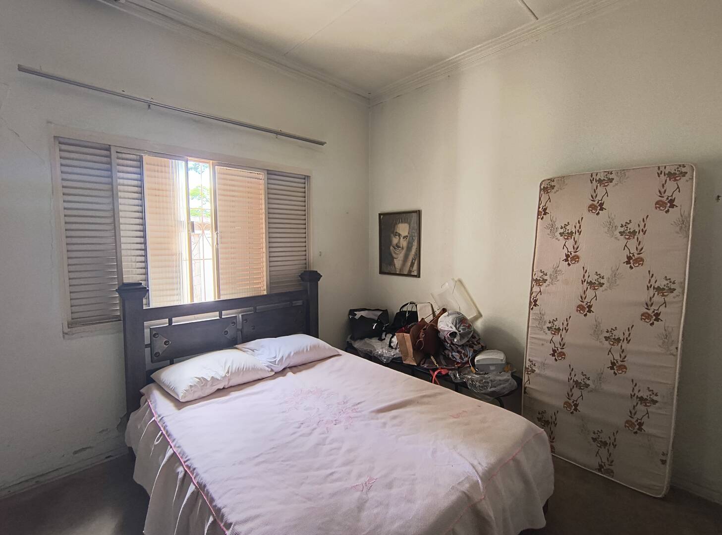 Casa à venda com 2 quartos, 160m² - Foto 4