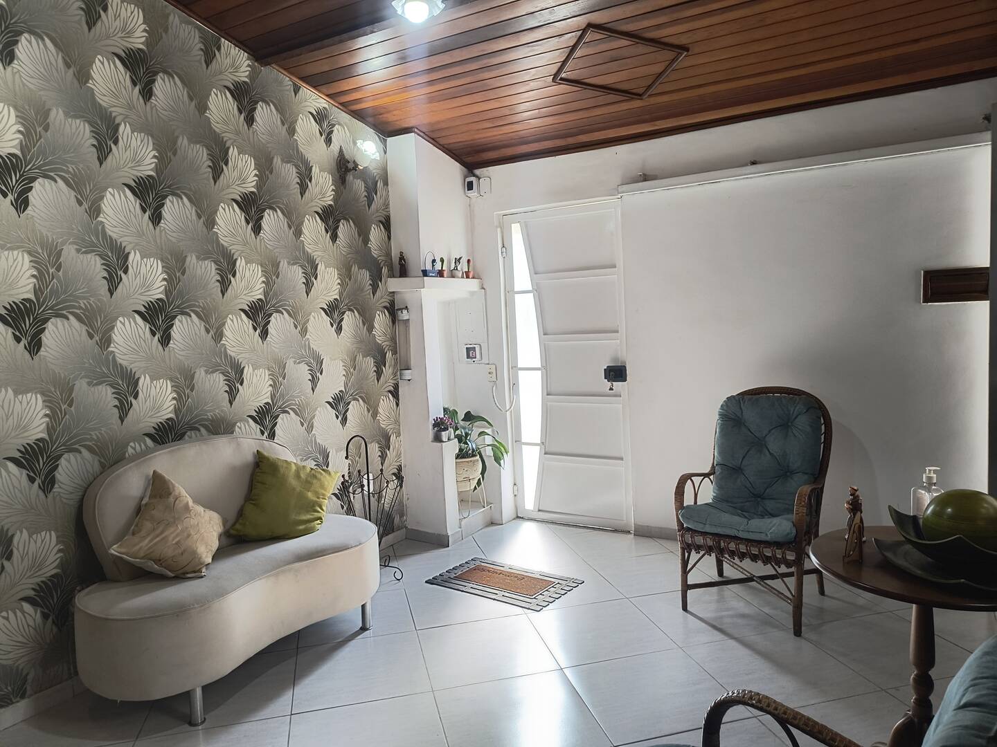 Casa à venda com 2 quartos, 220m² - Foto 11