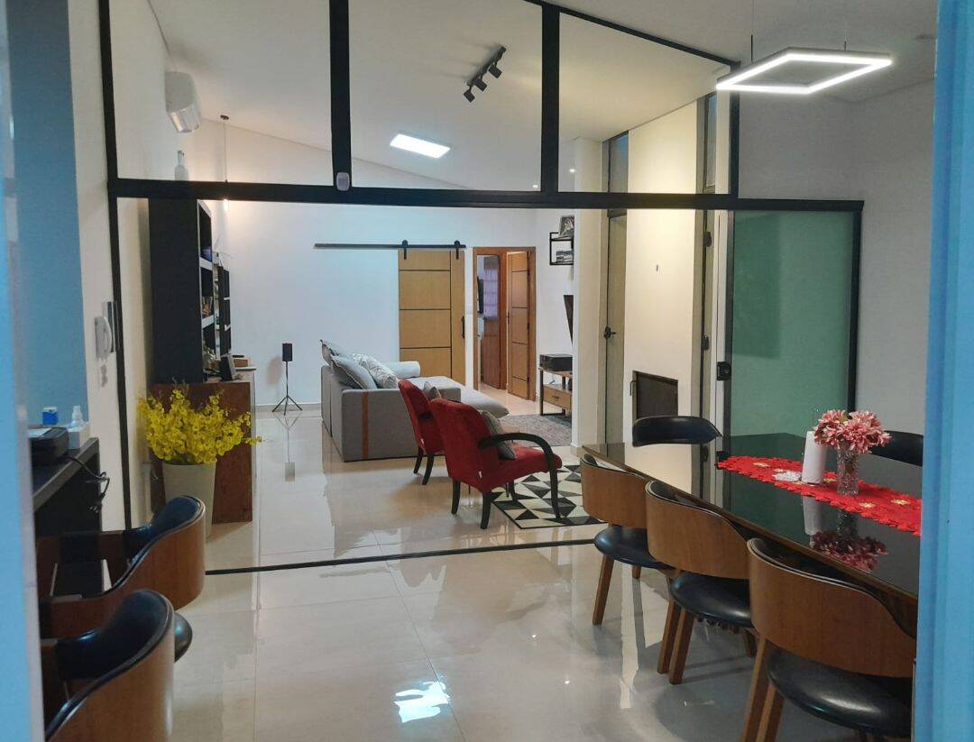 Sobrado, 3 quartos, 210 m² - Foto 4