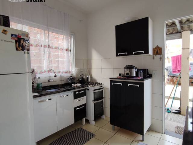 #16 - Casa para Venda em Guaratinguetá - SP - 2