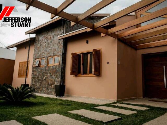 #37 - Casa para Venda em Guaratinguetá - SP - 1