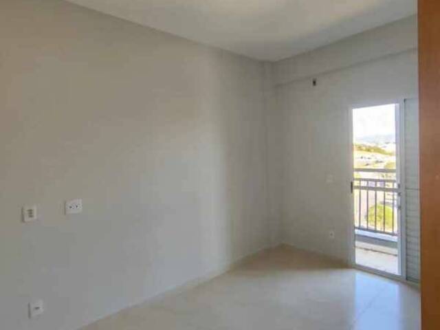 Apartamento para Venda em Guaratinguetá - 5