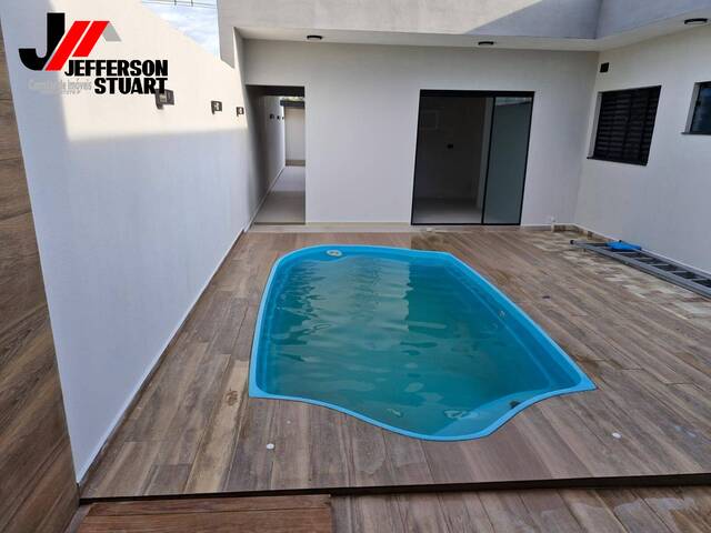 #570 - Casa para Venda em Guaratinguetá - SP - 1