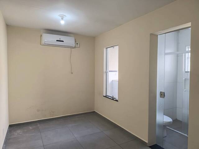 #603 - Casa para Venda em Guaratinguetá - SP - 1