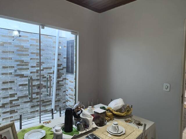 #605 - Casa para Venda em Guaratinguetá - SP - 1