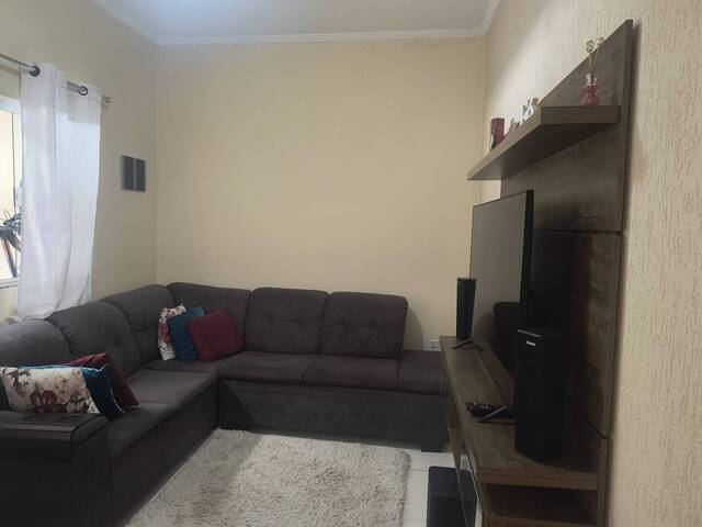 #606 - Casa para Venda em Guaratinguetá - SP - 2