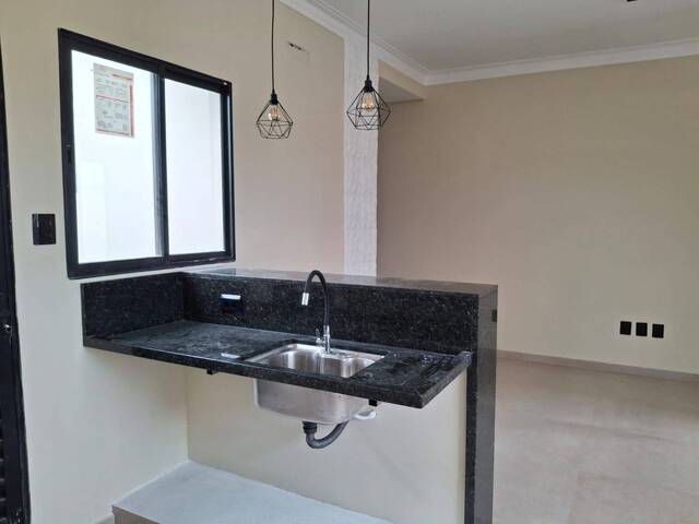 #667 - Casa para Venda em Guaratinguetá - SP - 3