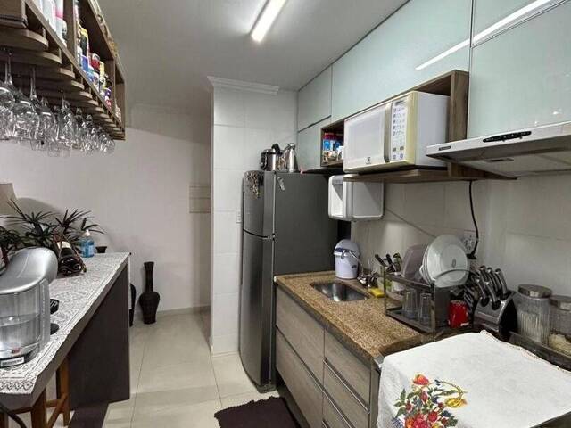 Apartamento para Venda em Guaratinguetá - 5