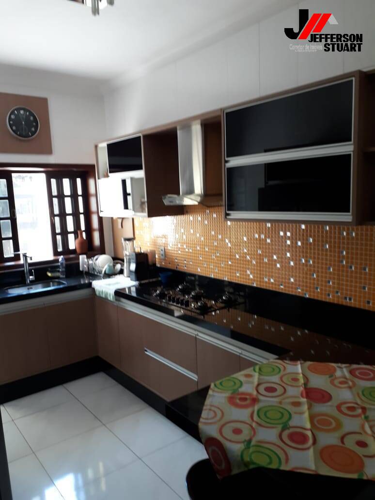Sobrado à venda com 3 quartos, 295m² - Foto 3