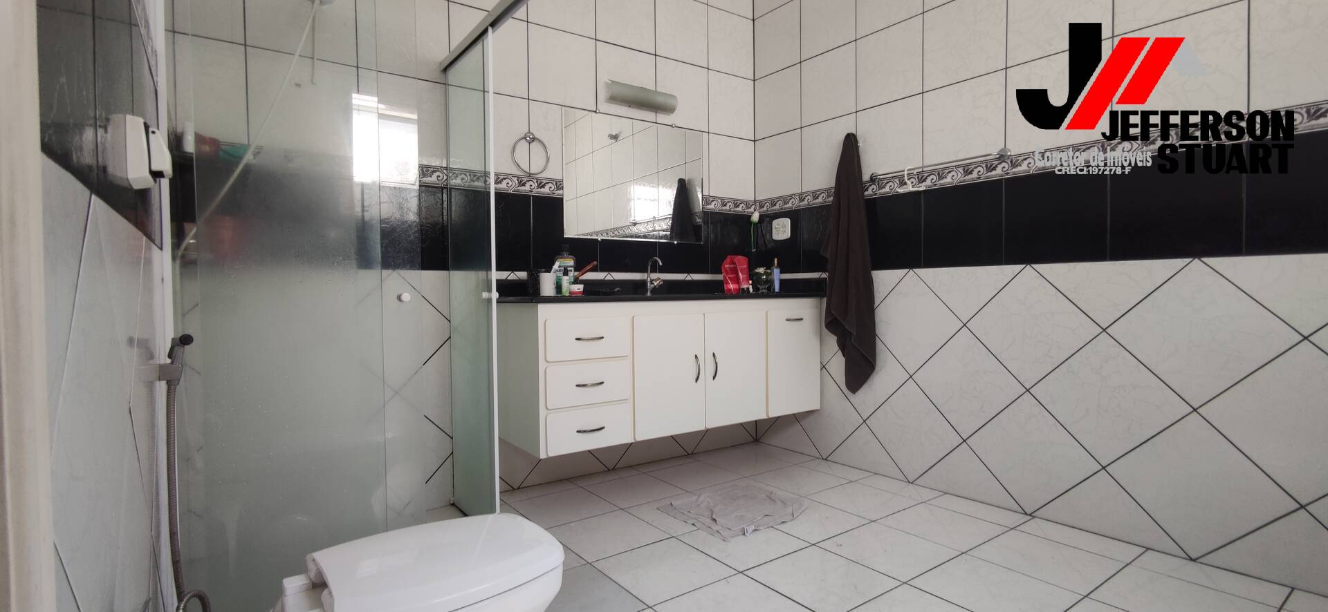 Casa à venda com 3 quartos, 220m² - Foto 7
