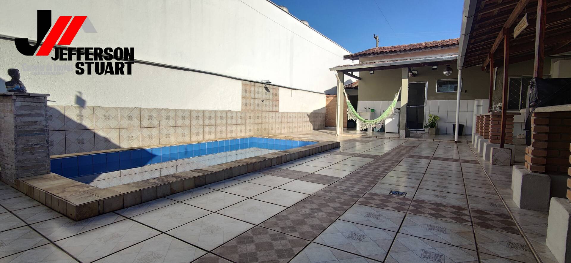 Casa à venda com 2 quartos, 138m² - Foto 3