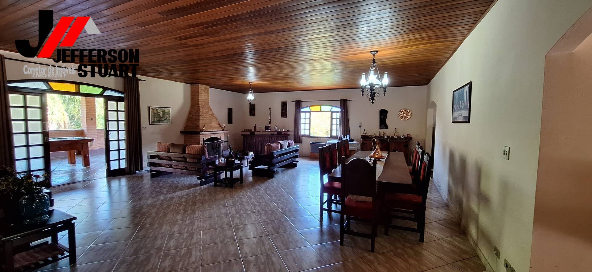 Sítio à venda com 8 quartos, 2m² - Foto 27