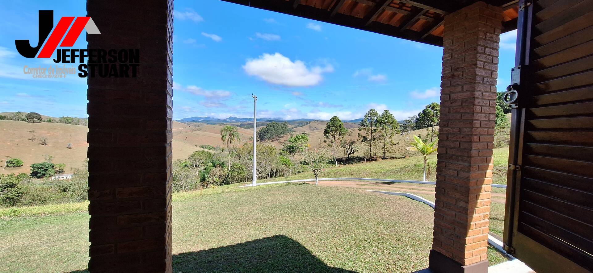 Sítio à venda com 8 quartos, 2m² - Foto 47