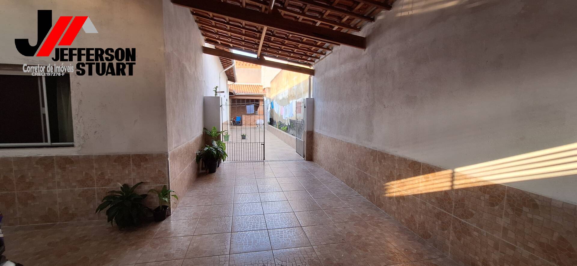 Casa, 3 quartos, 216 m² - Foto 1
