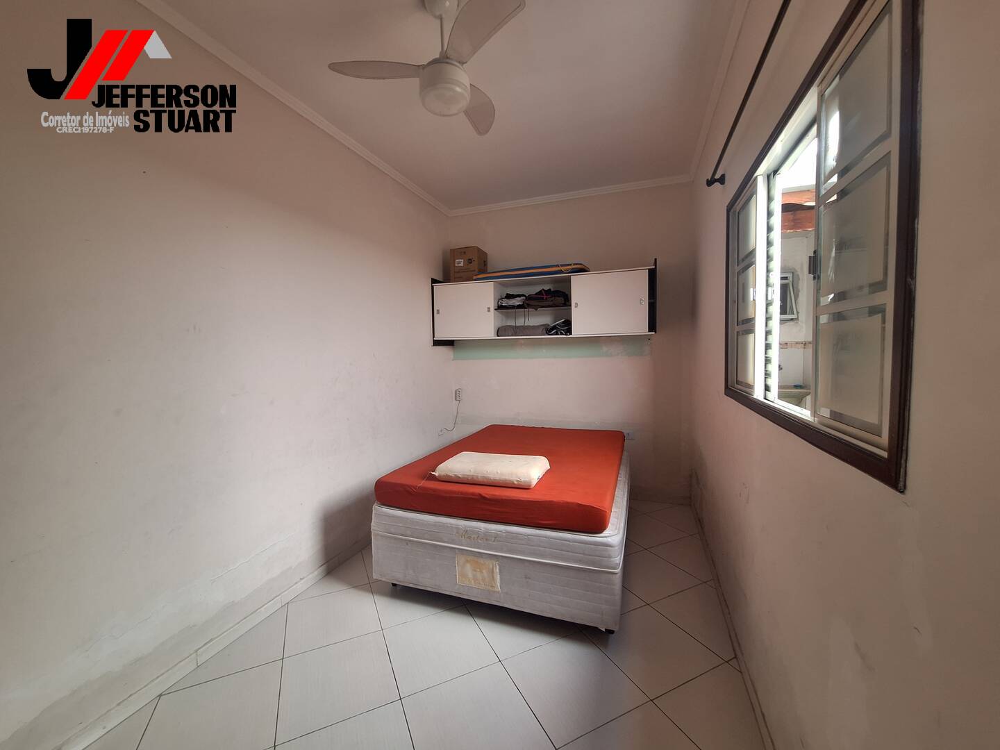Casa à venda com 2 quartos, 85m² - Foto 2