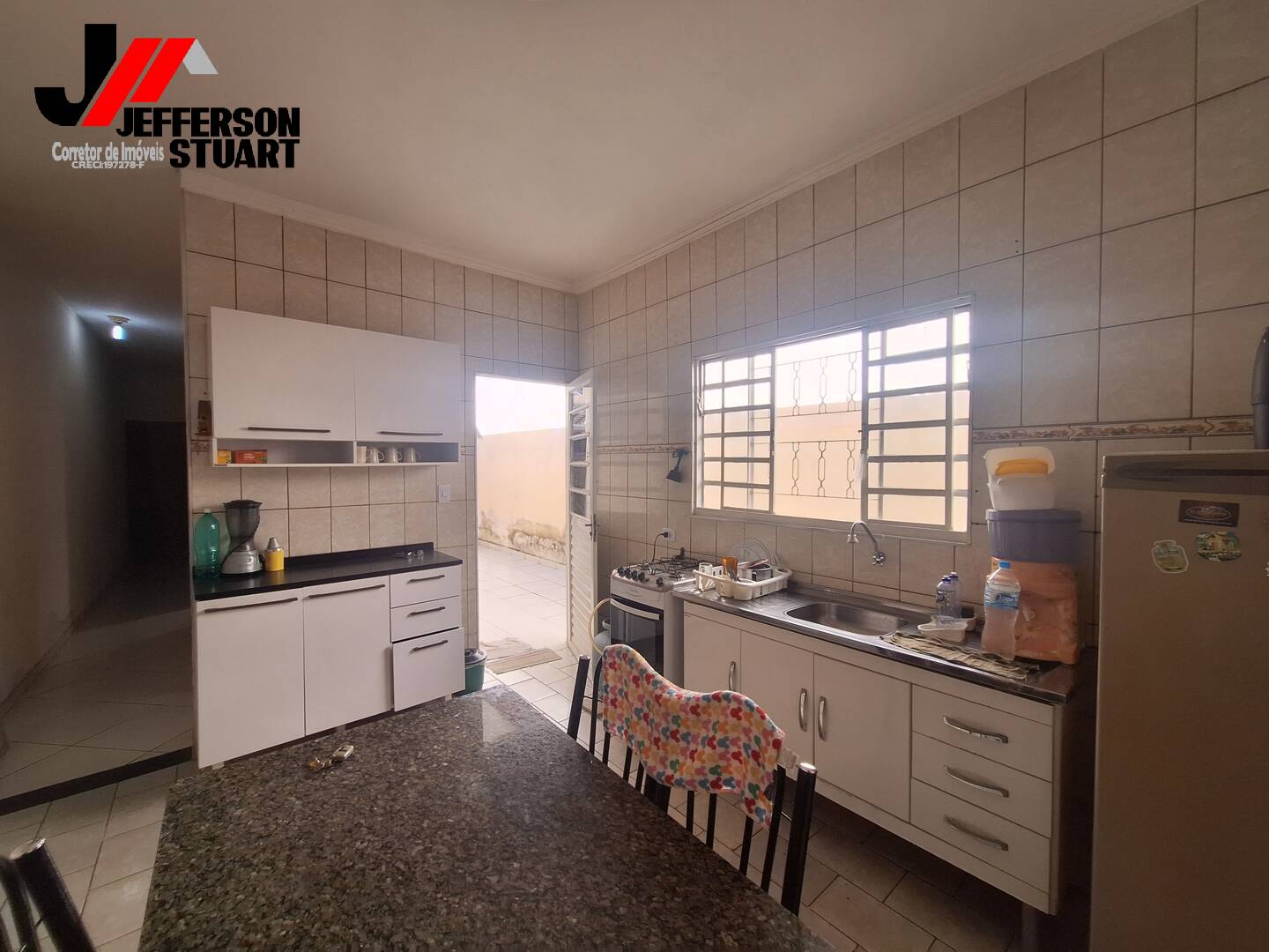 Casa à venda com 2 quartos, 85m² - Foto 8