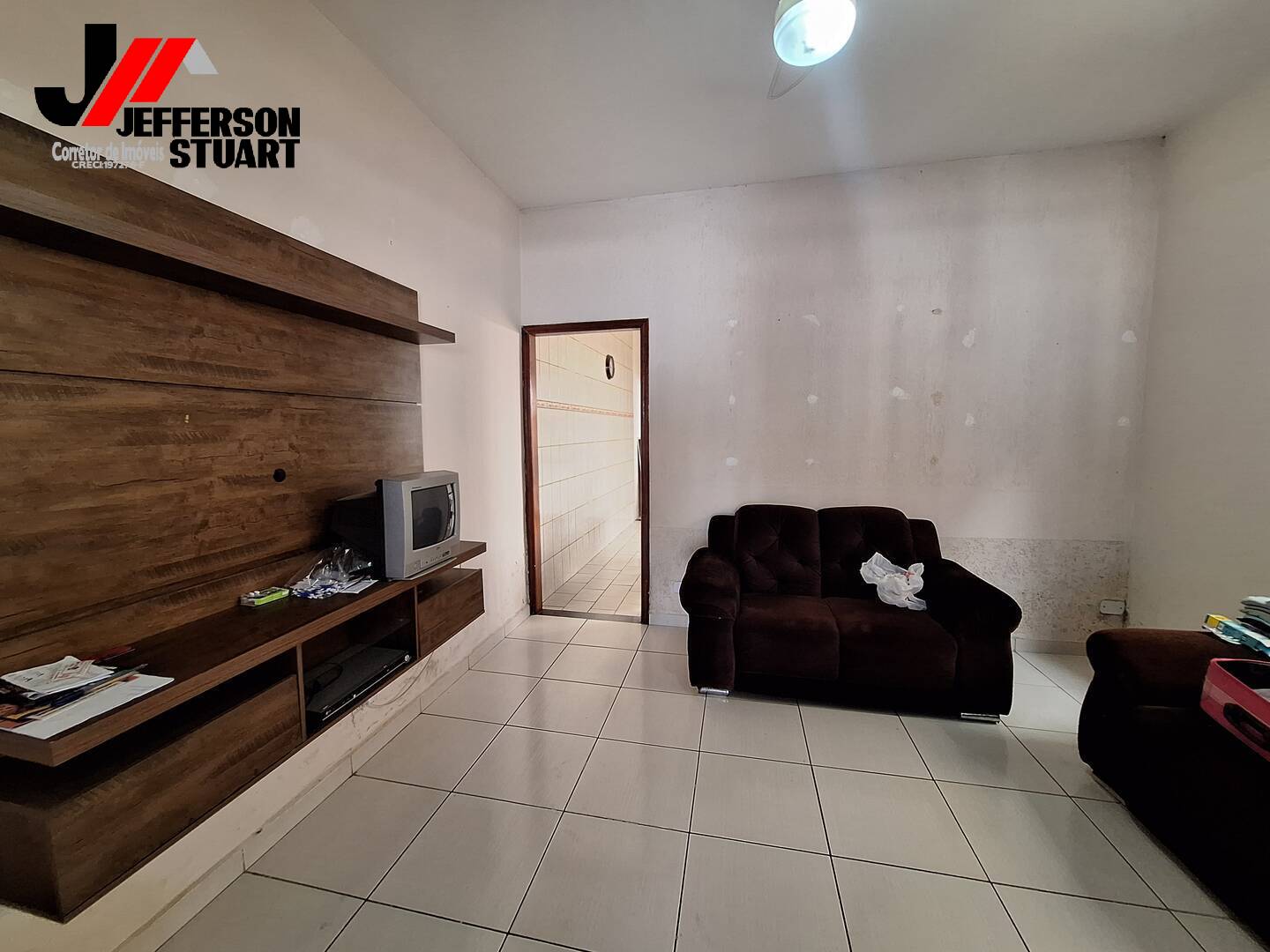 Casa à venda com 2 quartos, 85m² - Foto 1