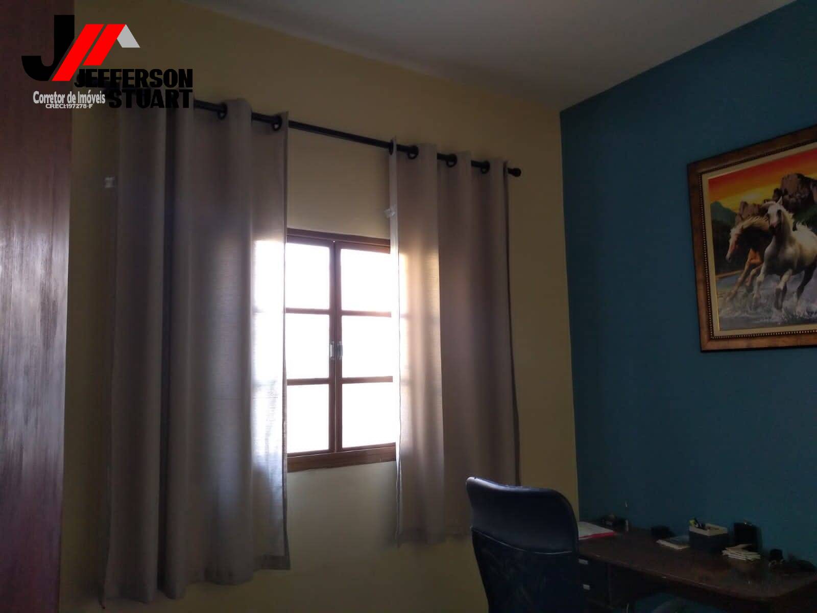 Casa à venda com 3 quartos, 83m² - Foto 4