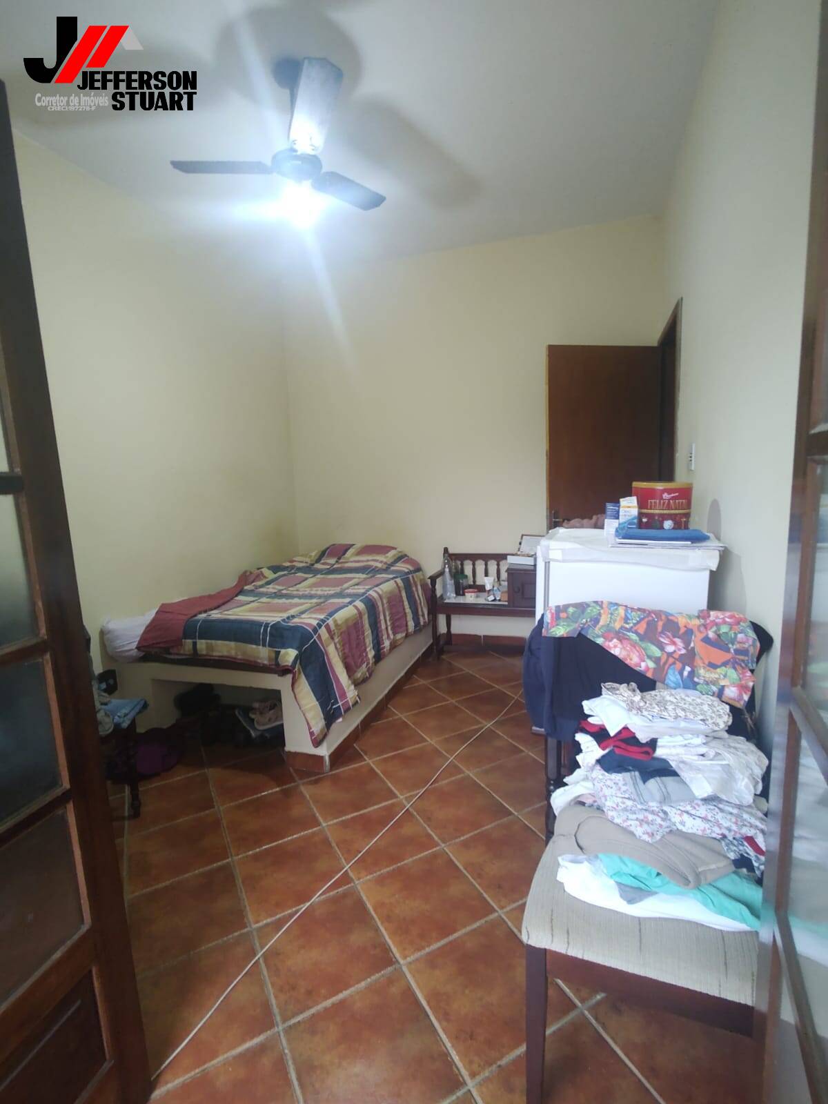 Chácara à venda com 3 quartos, 1440m² - Foto 11