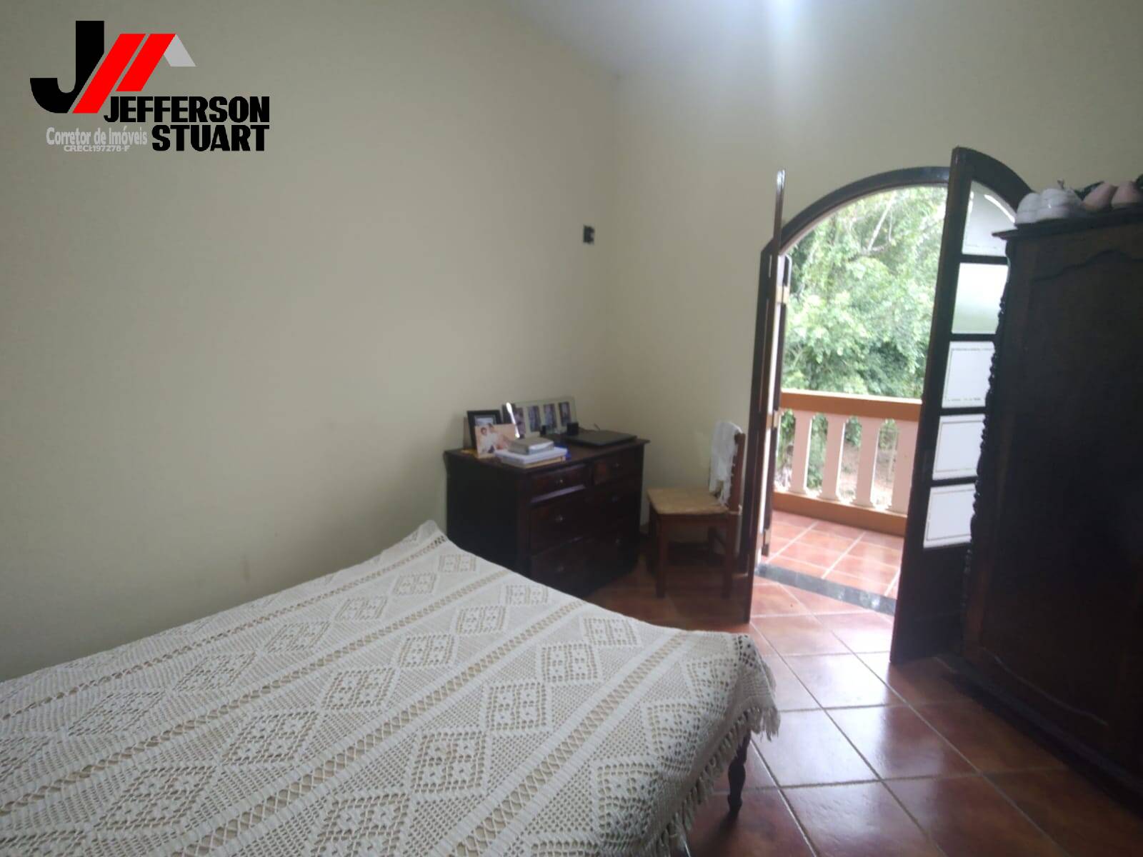 Chácara à venda com 3 quartos, 1440m² - Foto 12