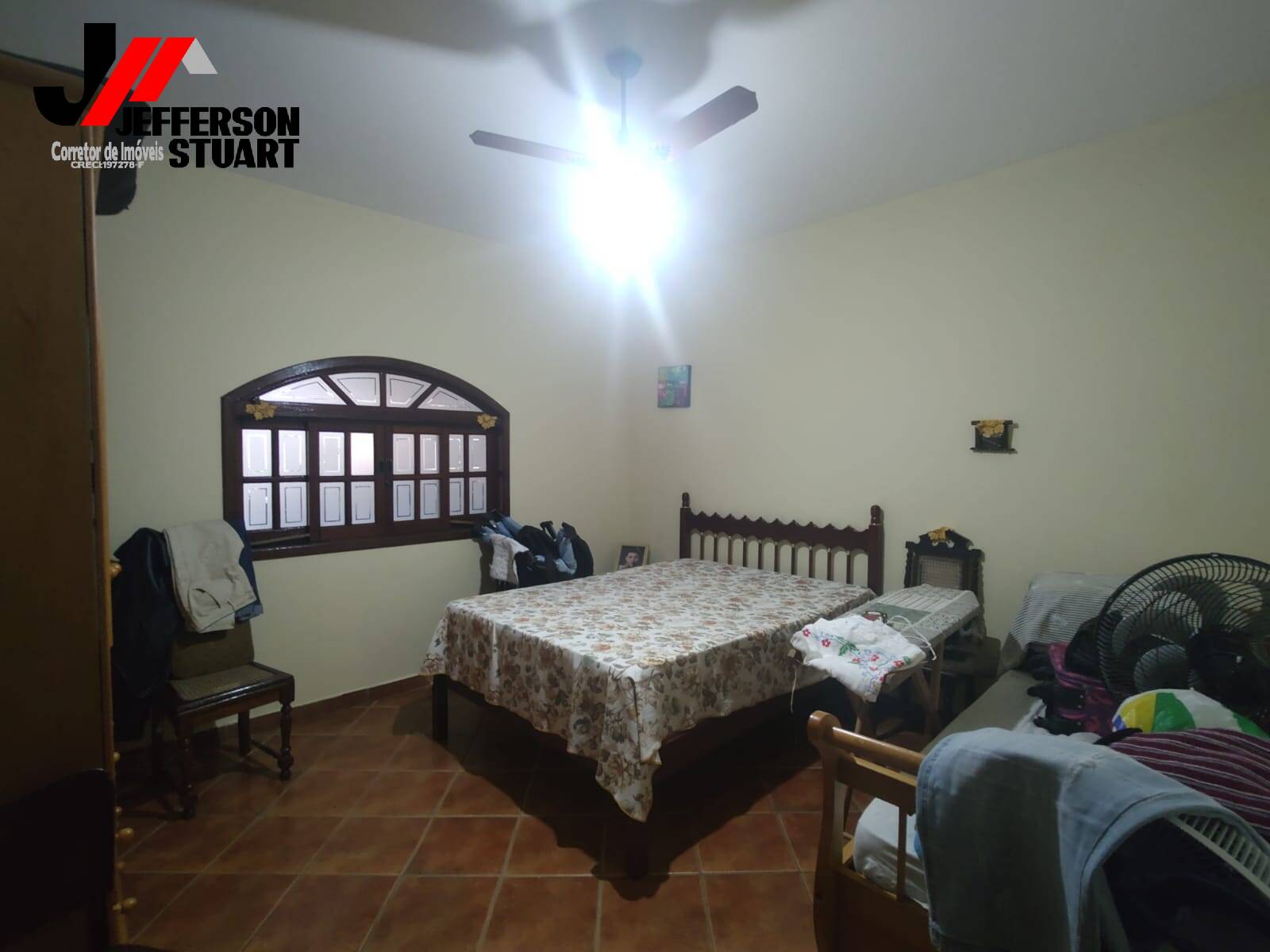 Chácara à venda com 3 quartos, 1440m² - Foto 13