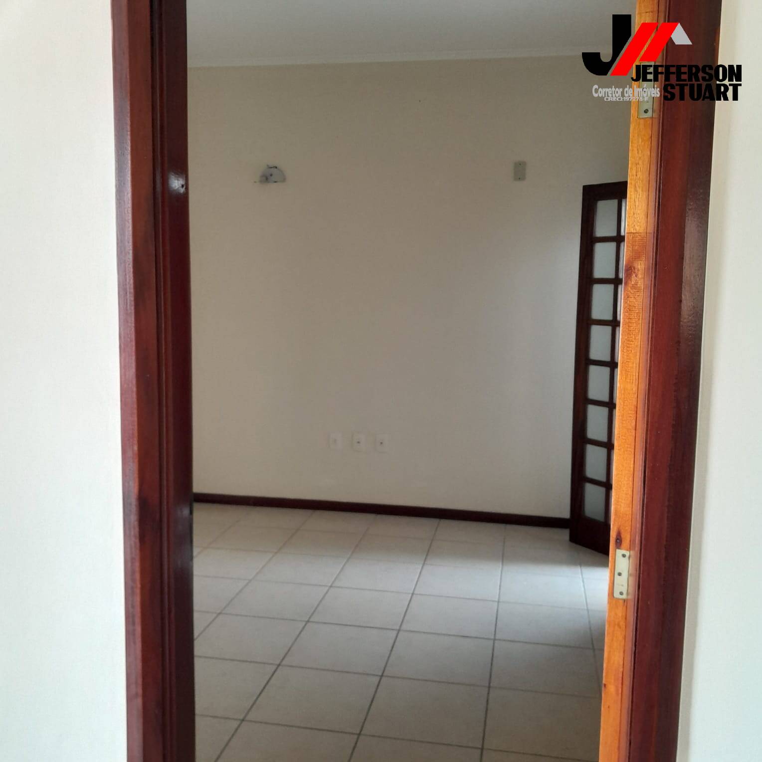 Casa à venda com 3 quartos, 190m² - Foto 11