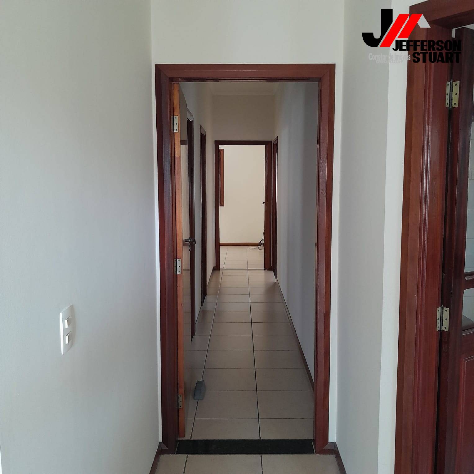Casa à venda com 3 quartos, 190m² - Foto 14