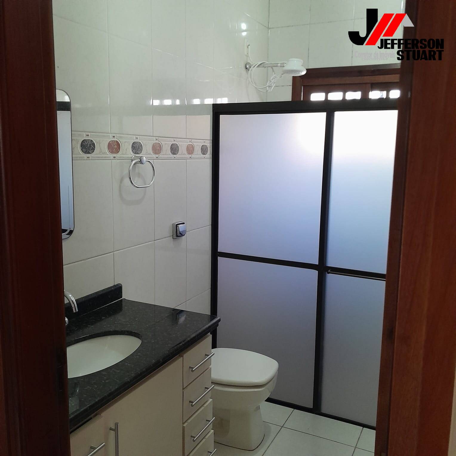 Casa à venda com 3 quartos, 190m² - Foto 4