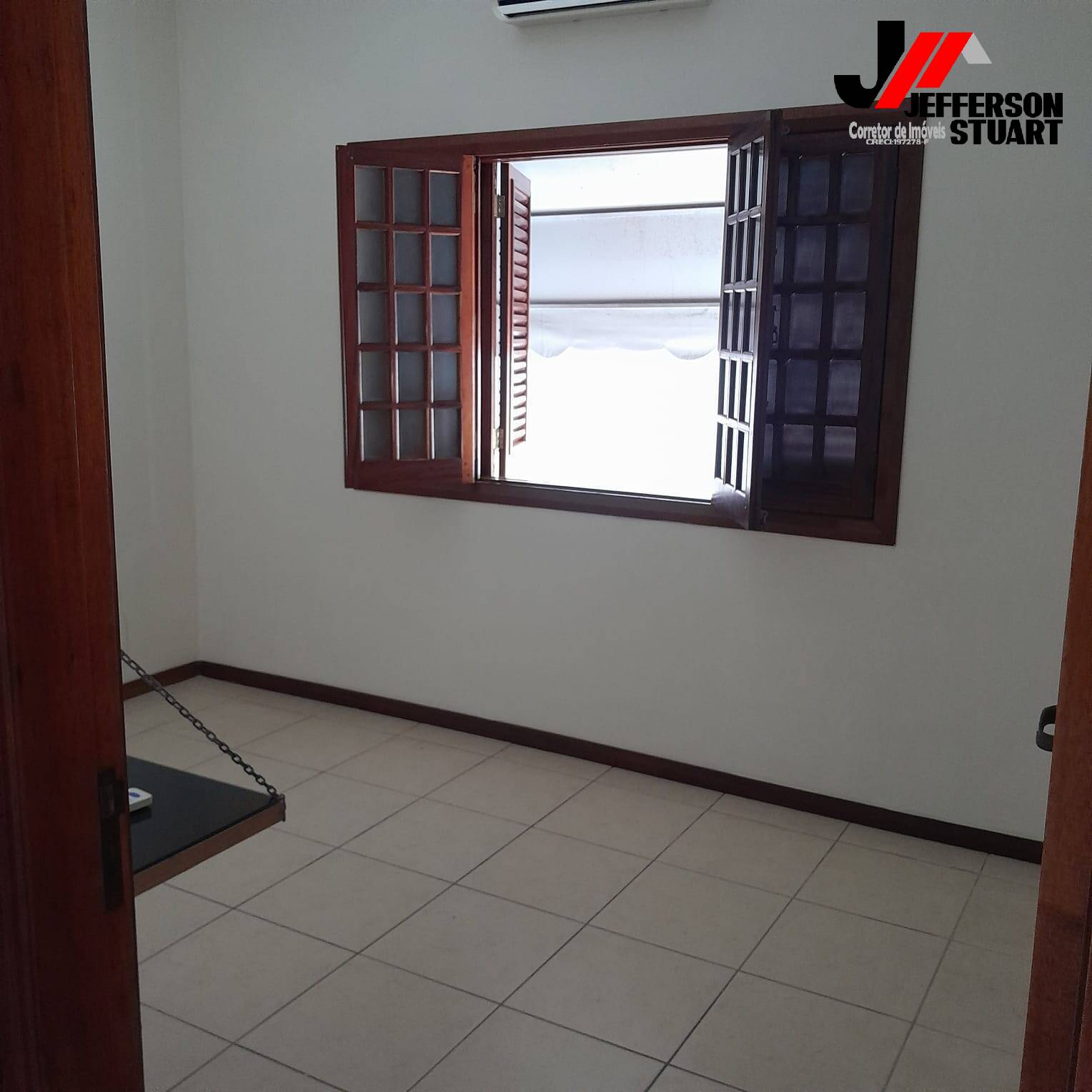 Casa à venda com 3 quartos, 190m² - Foto 15