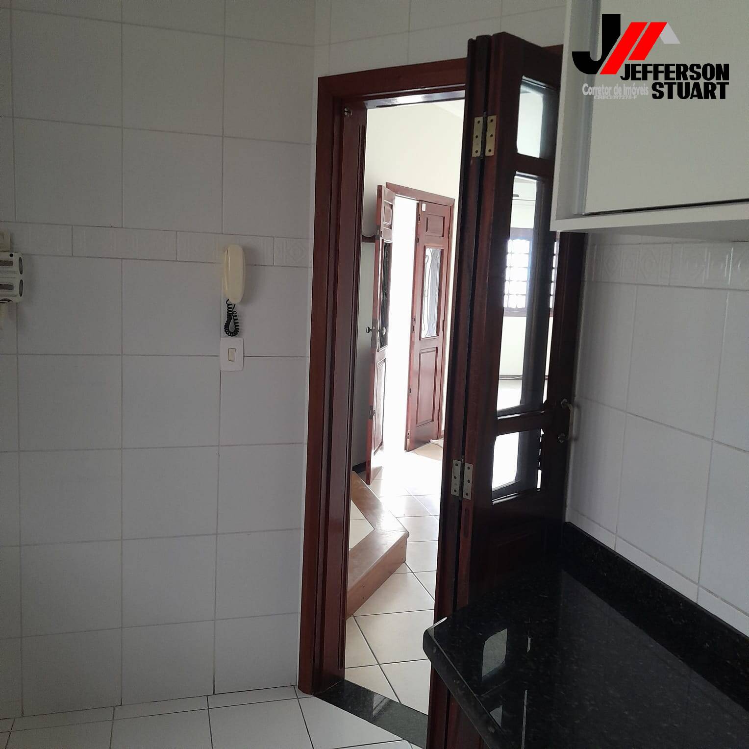 Casa à venda com 3 quartos, 190m² - Foto 16