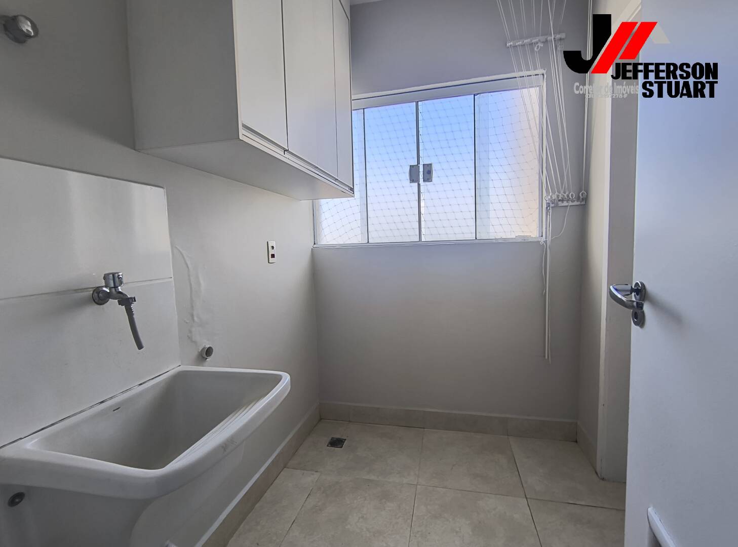 Apartamento à venda com 3 quartos, 140m² - Foto 7