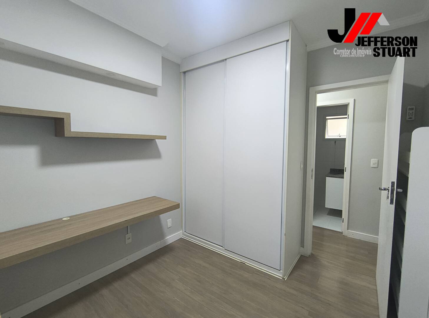 Apartamento à venda com 3 quartos, 140m² - Foto 9
