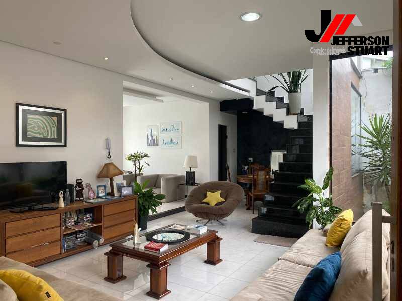 Sobrado à venda com 2 quartos, 220m² - Foto 15